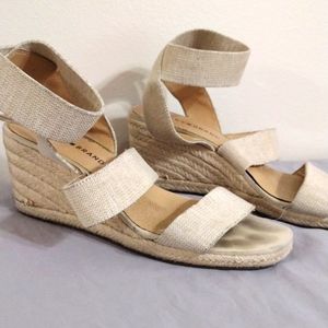 Lucky Brand Tan Wedges Size 8